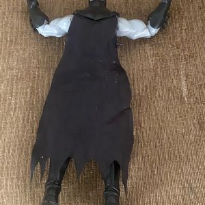 Sellin Batman toy for little boy son has less interest in it